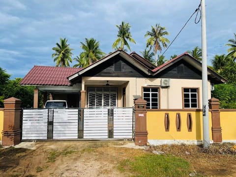 Teratak Kasih Homestay House in Terengganu, Malaysia