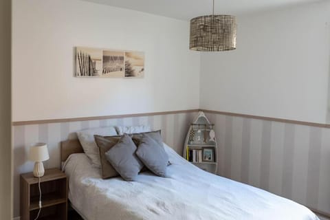 Le Cosy, spacieux et calme Apartment in Lens