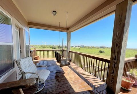 Belle Vue Home home House in Bolivar Peninsula