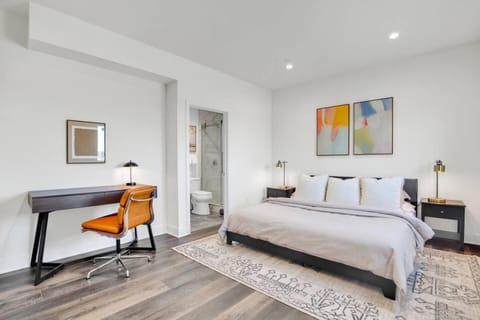 Luxe Townhouse Near Downtown LA House in Echo Park