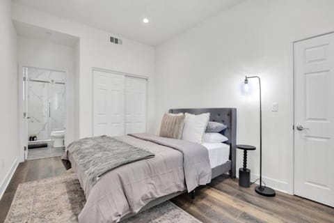 Luxe Townhouse Near Downtown LA House in Echo Park