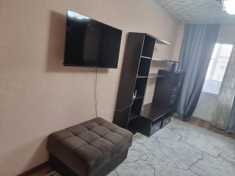 Хорошая уютная квартира Apartment in Almaty