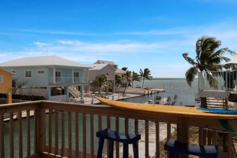 Ocean Breeze Oasis with great boating access House in Marathon