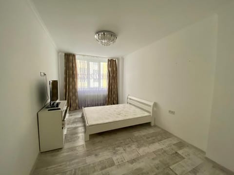 Апартаменти Ашан Автовокзал Стрийська Apartment in Lviv