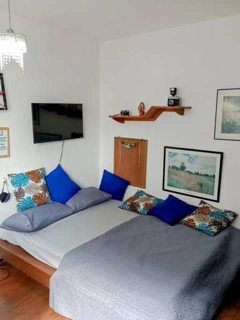 Quarto em Icaraí com banheiro privativo Apartment in Niterói