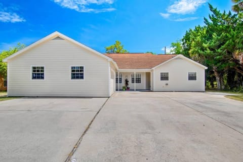 Coral Reef A | Palm Coast House in Palm Coast