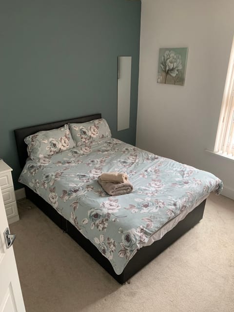 Apple blossom cottage contractor and holiday accommodation House in Cleethorpes