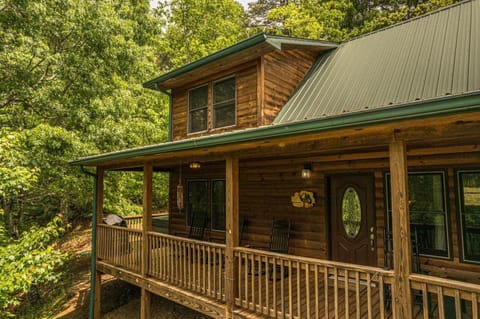 Elk Crossing House in Swain County