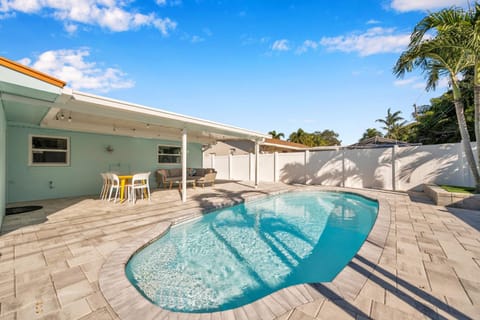 Pool view, Swimming pool, Swimming pool