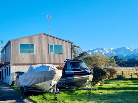 Property building, Mountain view