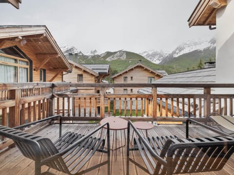 Grand appartement avec terrasse et parking à Serre Chevalier - FR-1-808-11 Apartment in La Salle-les-Alpes