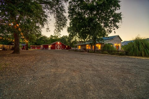 Property building, Natural landscape