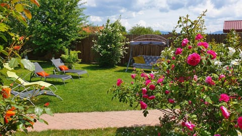 Garden, Garden view