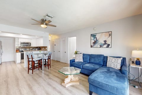 The Manors Waterfront Oasis # 3 Apartment in Wilton Manors