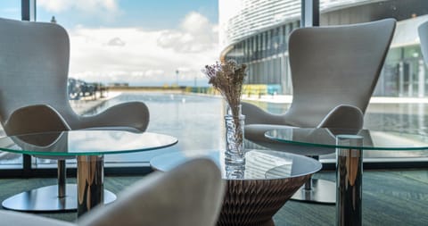 Day, Living room, Seating area