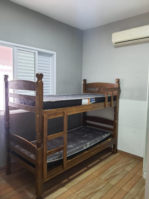 Bedroom, bunk bed, air conditioner