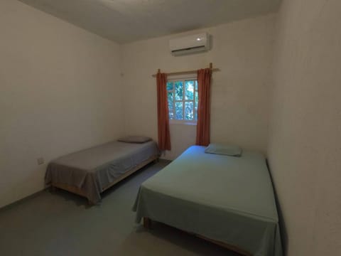 Bed, Photo of the whole room, Bedroom, air conditioner