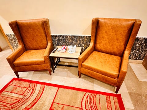 Blue Moon Residency Jinnah Super Bed and Breakfast in Islamabad