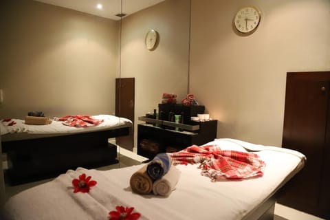 Massage, Massage, Spa and wellness centre/facilities, Spa and wellness centre/facilities, Photo of the whole room, towels