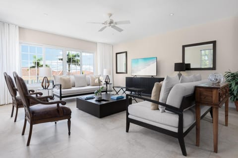 One Grace Bay Townhomes Unit 205 House in Grace Bay