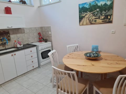 המקום של אמי Emmys Place Apartment in Haifa District