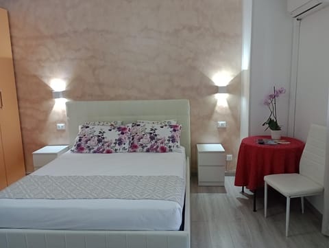 Viola di Mare Rooms and Parking Bed and Breakfast in Termoli