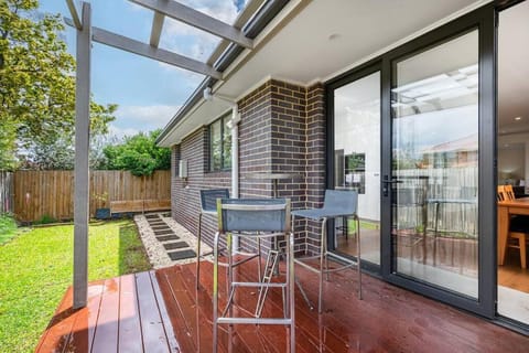 Family Fairyland 4 BRM 3 BATH near Chadstone SC House in City of Monash