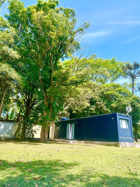 Casa Container Recanto Monte Trigo House in São Francisco do Sul