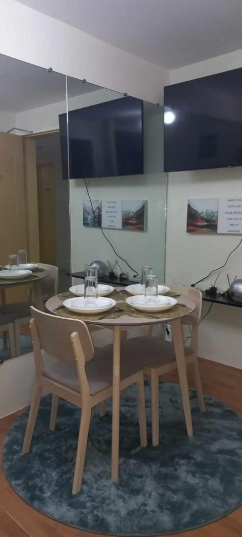 Cozy place at seawind condo, Davao City Near davao airport SMX Sm lanang Sasa wharf Apartment hotel in Island Garden City of Samal