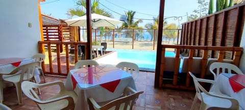 Dining area, Pool view