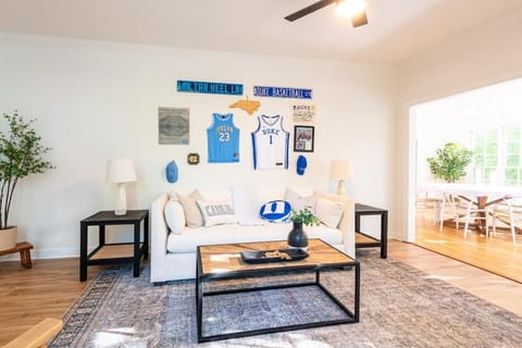 Durham Home with DUKE and UNC theme plus PICKLEBALL court House in Durham