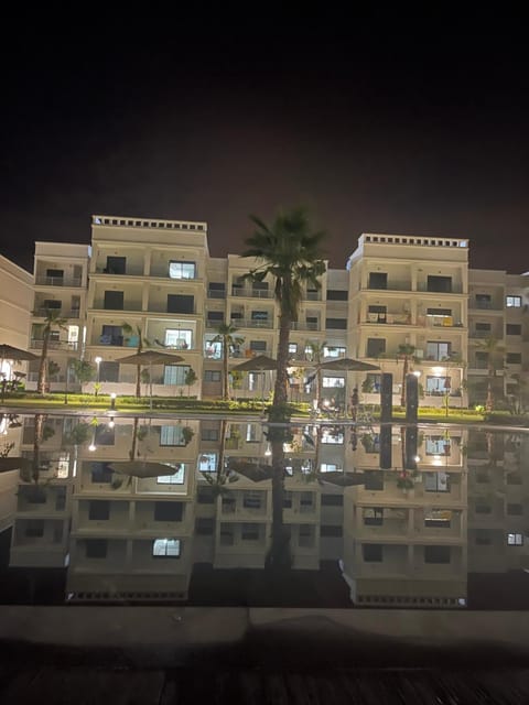 Joli appart Bouznika vie piscine Apartment in Casablanca-Settat