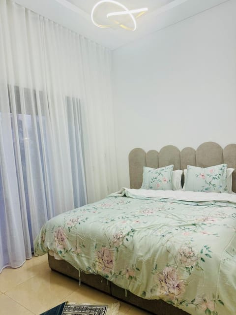 Joli appart Bouznika vie piscine Apartment in Casablanca-Settat