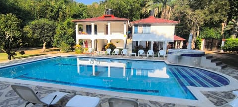 Casa Campestre Villa Gloria Melgar House in Cundinamarca, Colombia