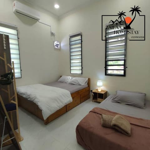 Zaifaa Homestay Pantai Penarik 4 Bilik,2 Bilik Air Dekat Jeti Ke Pulau Redang House in Terengganu, Malaysia