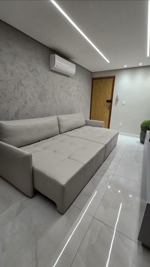 Communal lounge/ TV room, Bed, air conditioner