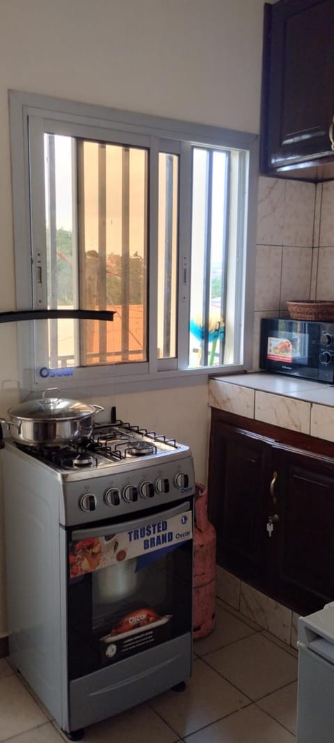 S&R Home Bed and Breakfast in Yaoundé