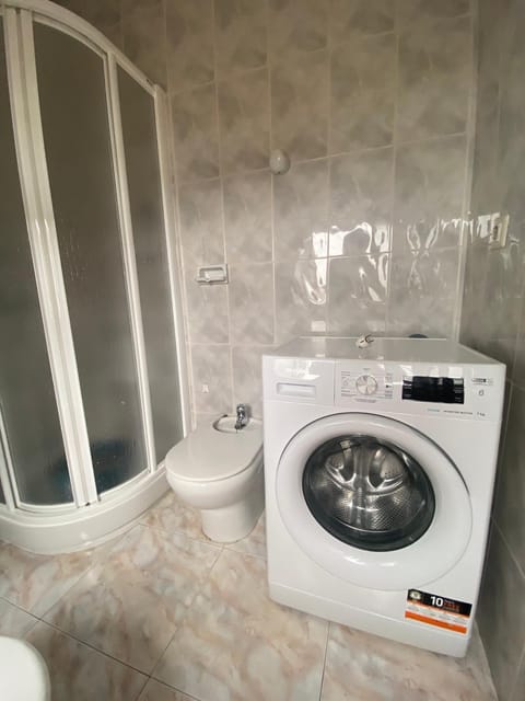 Shower, Bathroom, washing machine