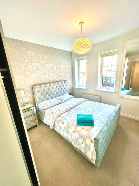 The Hideaway - Serviced Apartment with private parking Apartment in Humberston