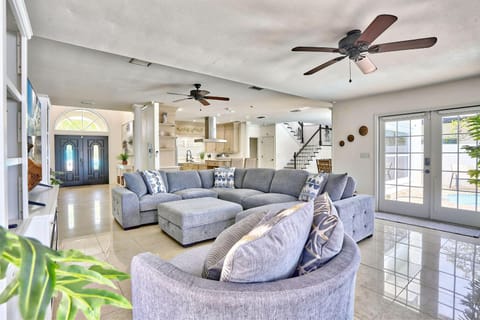 Villa At Bahia Shores-4BR House in Saint Pete Beach