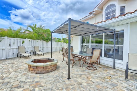 Villa At Bahia Shores-Whole Property House in Saint Pete Beach