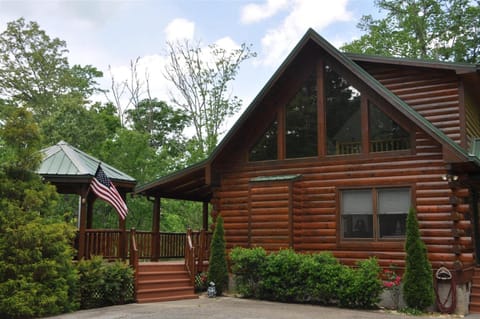 Cherokee Ridge Retreat House in Qualla