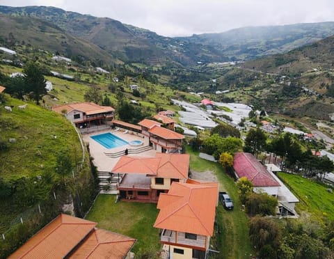 Paute Lodge Hotel & Suites Hotel in Azuay