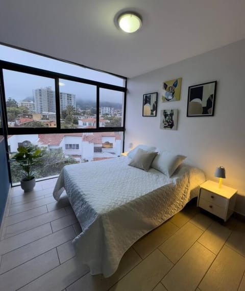 Best location in town Apt Lomas de San Francisco Apartment in San Salvador