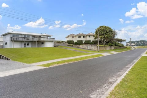 Property building, Beach