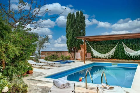 Spring, Winter, Summer, Autumn, Garden view, Swimming pool