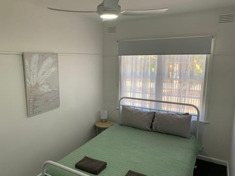 Inner beauty Near Hosp 3BR ample parking w Wifi House in Shepparton