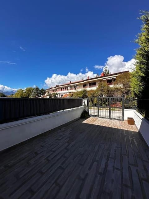 Property building, View (from property/room), Balcony/Terrace