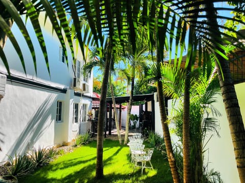 Inner courtyard view