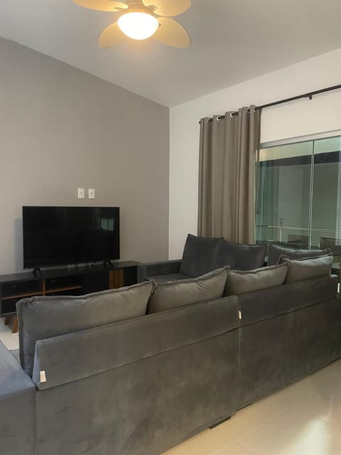 Communal lounge/ TV room, TV and multimedia, Living room, Evening entertainment